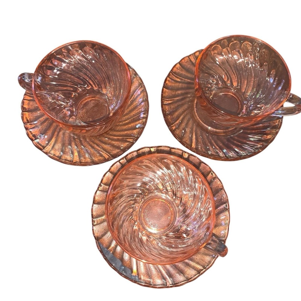 Vintage Arcoroc France Rosaline Pink Swirl Tea Cup/Saucer SET of 3 - Picture 2 of 4